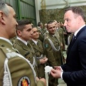 Prezydent do żołnierzy: Jestem z was dumny