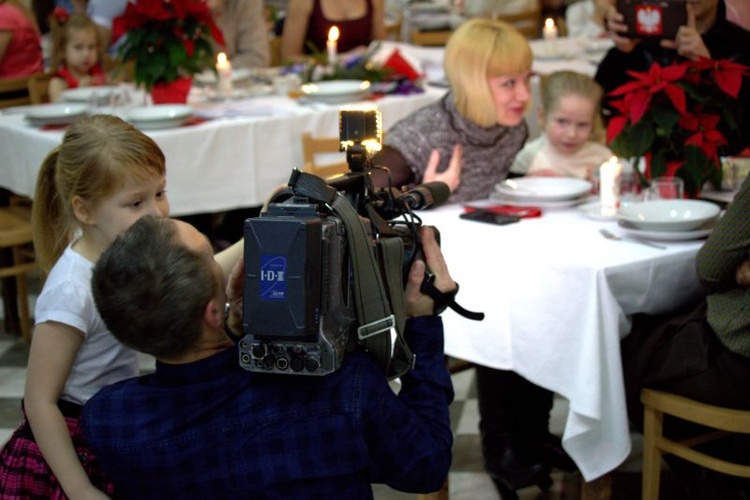 Uchodźcy z Donbasu i Mariupola - pierwsze  święta Bożego Narodzenia w Polsce