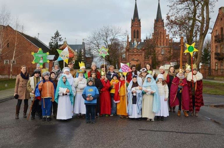 Wszyscy kolędnicy spotkali się u ks. proboszcza Piotra Jankowskiego