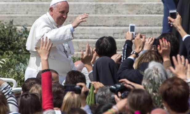Ponad 3 mln. osób na spotkaniach z papieżem