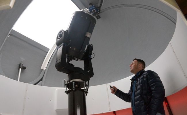 2015.12.30 - W Radomiu otwarto asrtrobazę, niewielkie obserwatorium astronomiczne