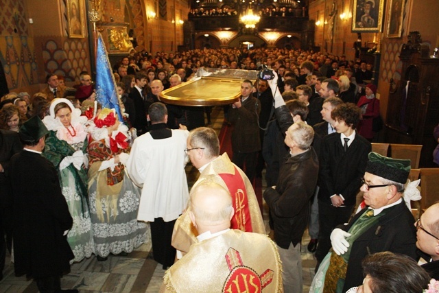 Znaki Bożego Miłosierdzia w konkatedrze w Żywcu