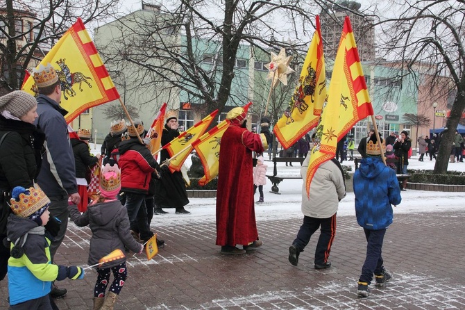 Trójkolorowe orszaki