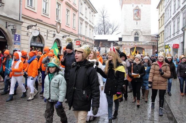 Krakowski Orszak Trzech Króli 2016 - człony niebieski i zielony