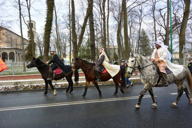 Orszak Trzech Króli 2016 w Lublińcu