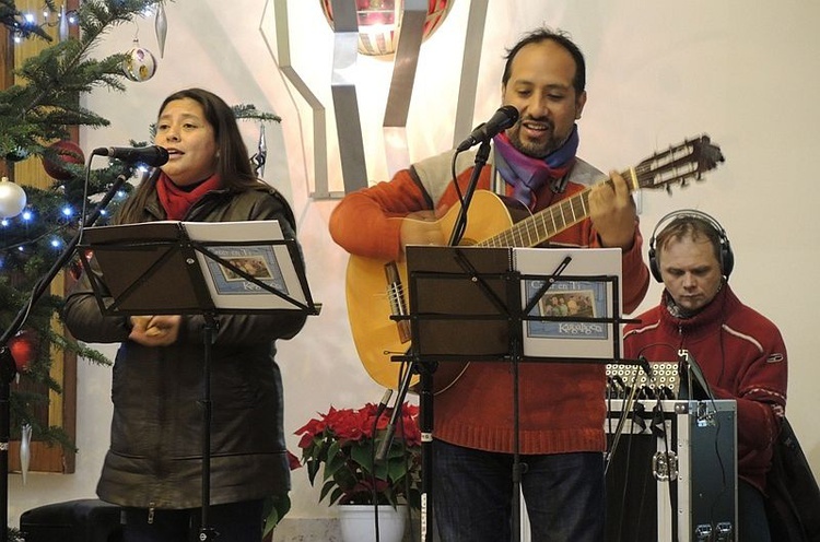 Peruwiańczycy z "Kargaligera" zaśpiewali w Rychwałdzie