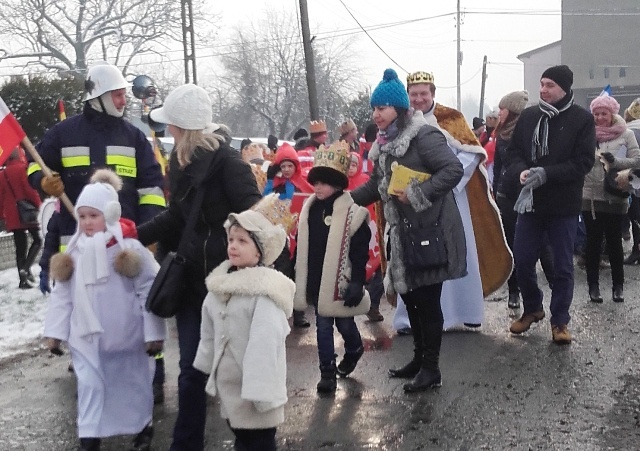 Orszak Trzech Króli 2016 w Zabrzegu