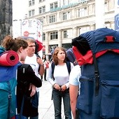 Nie są wymagający. Zaoferowanie im noclegu to nasz indywidualny  wkład w organizację największego spotkania katolickiej młodzieży  na świecie