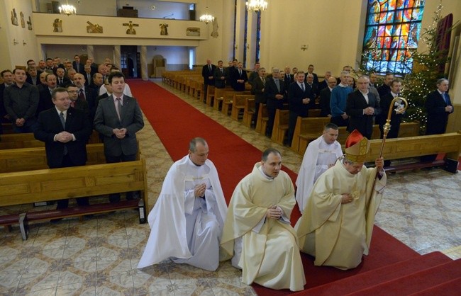 Noworoczne spotkanie nadzwyczajnych szafarzy Komunii Świętej rozpoczęła Msza św. w seminaryjnej kaplicy