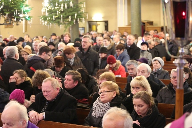 Ostatnie pożegnanie śp. ks. kan. Karola Psurka