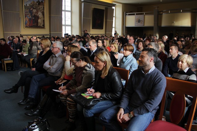 Konferencja „Rodzice nastolatków w akcji"