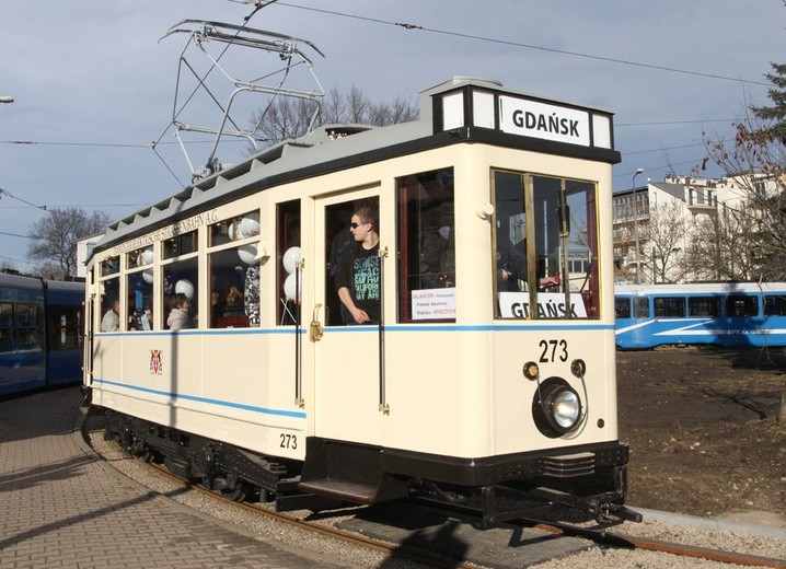 Stary tramwaj gdański kursuje po Krakowie