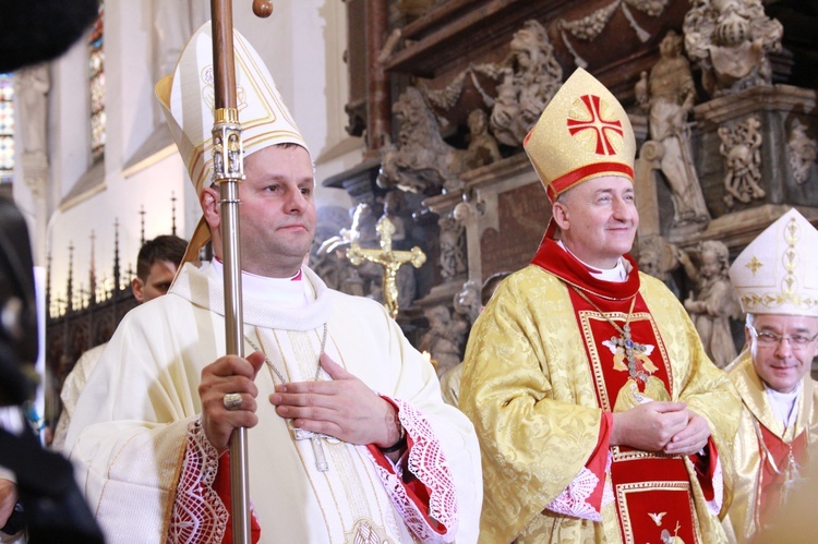 Święcenia biskupie ks. Leszkiewicza, cz. I. Liturgia i ryt święceń