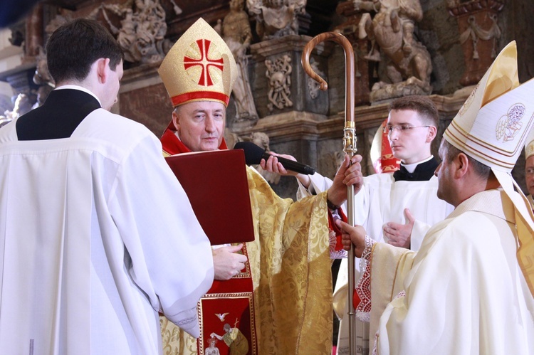 Święcenia biskupie ks. Leszkiewicza, cz. I. Liturgia i ryt święceń