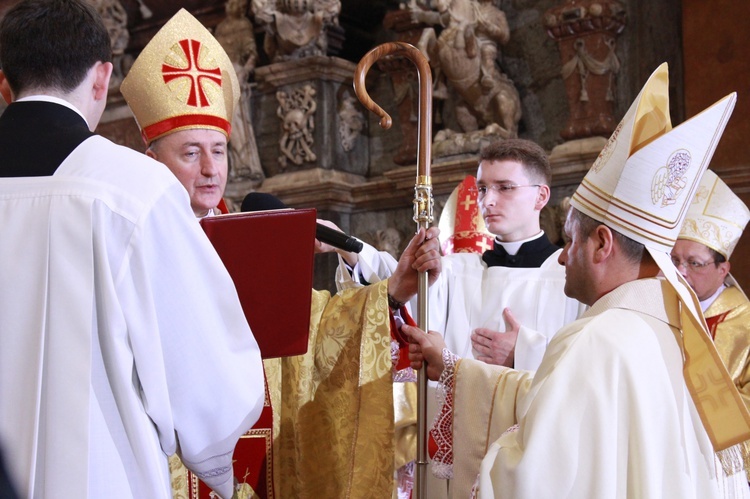 Święcenia biskupie ks. Leszkiewicza, cz. I. Liturgia i ryt święceń