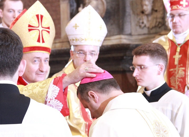 Święcenia biskupie ks. Leszkiewicza, cz. I. Liturgia i ryt święceń