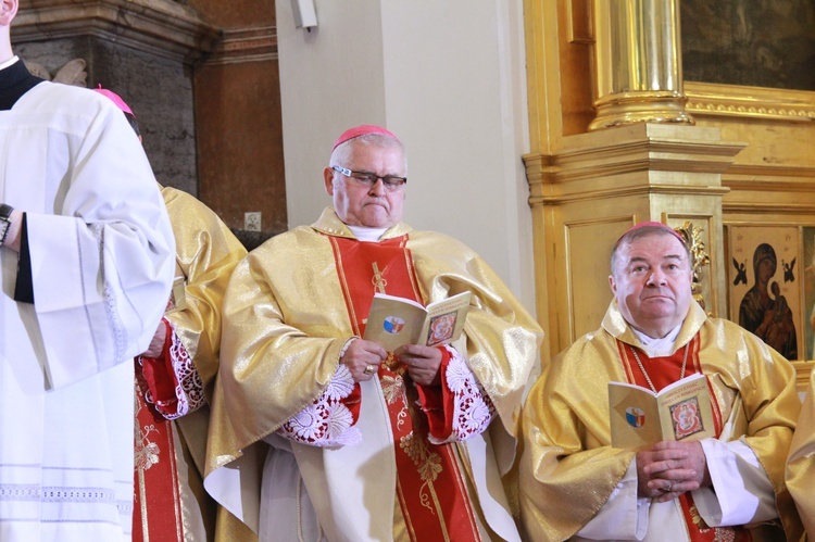 Święcenia biskupie ks. Leszkiewicza, cz. I. Liturgia i ryt święceń