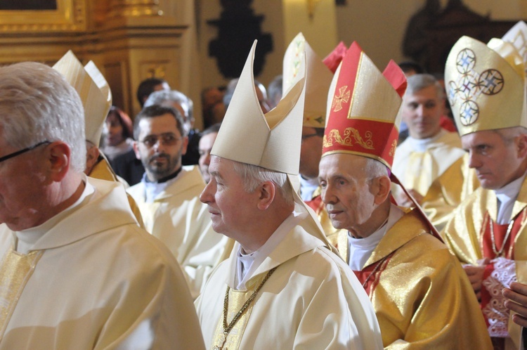 Święcenia biskupie ks. Leszkiewicza, cz. I. Liturgia i ryt święceń