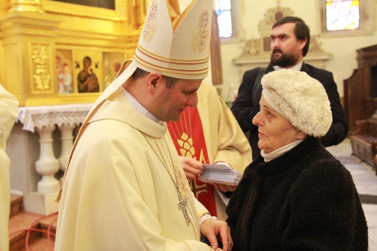 Święcenia biskupie ks. Leszkiewicza, cz. II. Goście i życzenia.