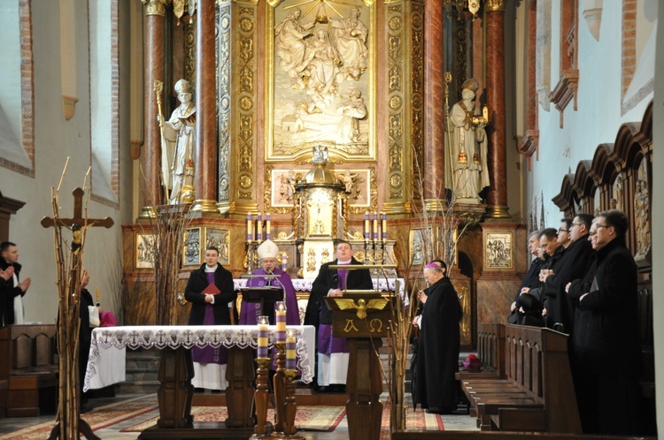 Liturgia stacyjna w Środę Popielcową