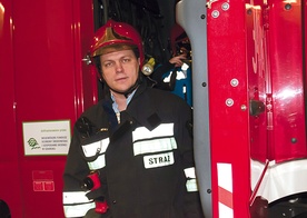  Mariusz Rybak to jeden z piątki strażaków, którzy wyruszyli na wyprawę charytatywną