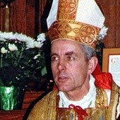 Bp Williamson chce wyświęcić nowego biskupa