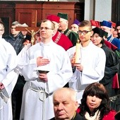  Społeczność katolickiej uczelni pamięta o swoim założycielu w 94. rocznicę śmierci