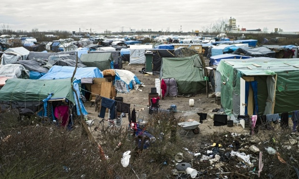 "Dżungla" w Calais do rozbiórki