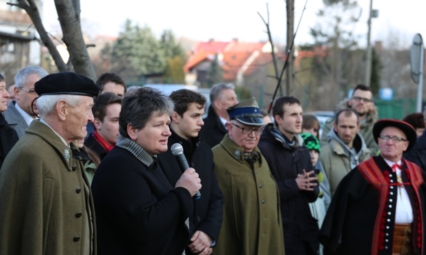 Uroczystości pod pomnikiem żołnierzy NSZ w Żywcu