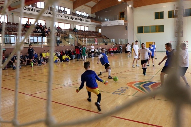 Turniej piłkarski w Krośnicach