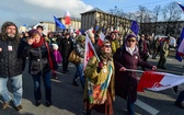 Marsz KOD w obronie Lecha Wałęsy