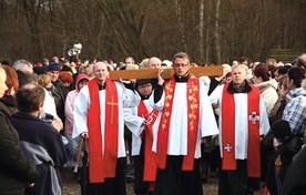 Na nabożeństwo przyjeżdżają nie tylko pielgrzymi z województwa lubuskiego, ale także z zachodniopomorskiego, wielkopolskiego i dolnośląskiego 