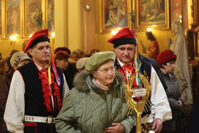 Znaki Bożego Miłosierdzia we Włosienicy