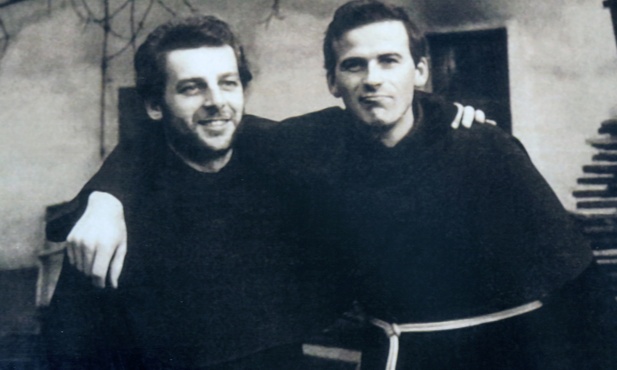 Błogosławieni męczennicy z Pariacoto w Peru o. Zbigniew Strzałkowski (z lewej) i o. Michał Tomaszek