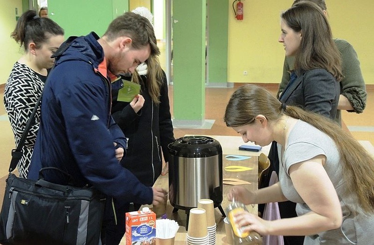 Kawa i Dobra Nowina studentów z Terebint UCO