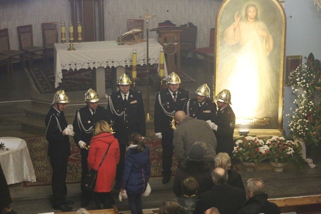 Znaki Bożego Miłosierdzia w Międzybrodziu Żywieckim