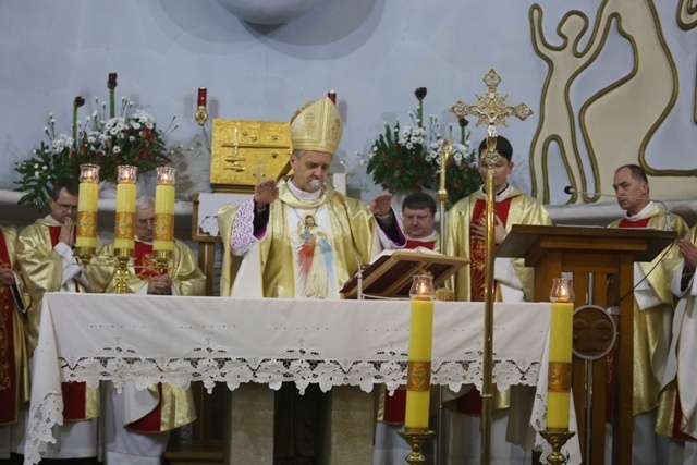 Znaki Bożego Miłosierdzia w Międzybrodziu Żywieckim