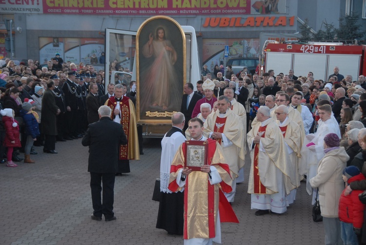 Nawiedzenie w parafii MB Anielskiej w Dębicy