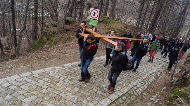 Symbole na niezdobytym zamku