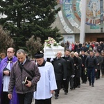 Ostatnie pożegnanie 9-letniej śp. Klaudii Pająk z Pisarzowic