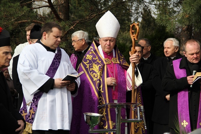 Ostatnia ziemska droga śp. ks. Franciszka Rozwoda