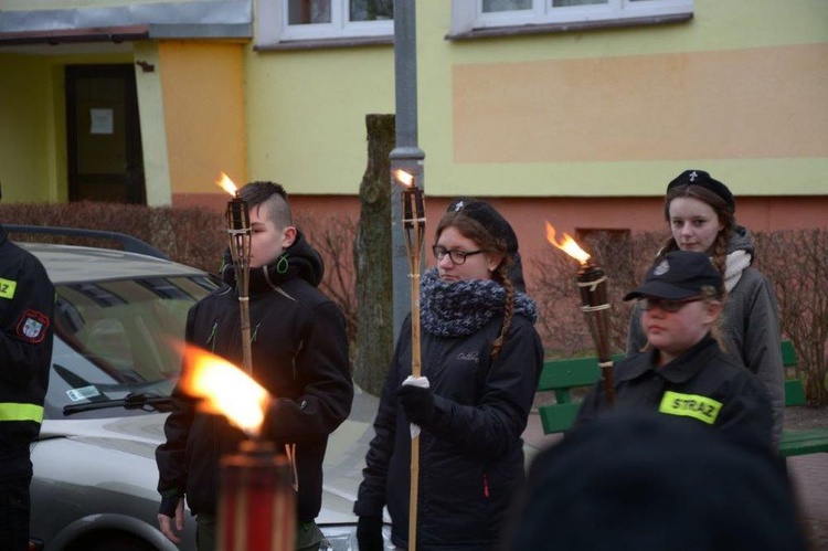 Droga Krzyżowa ulicami Karlina