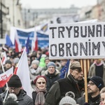 Marsz KOD w obronie Trybunału