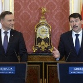 Duda i Ader o zniesieniu sankcji wobec Rosji