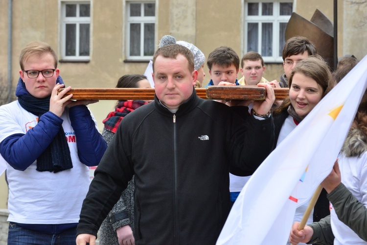 Początek peregrynacji krzyża i ikony w Świdnicy