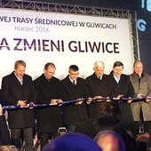  Przecięcie wstęgi na zakończenie budowy całej Drogowej Trasy Średnicowej 