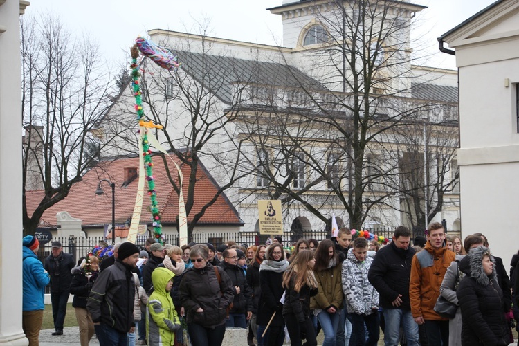 Niedziela Palmowa w Łowiczu, cz. II