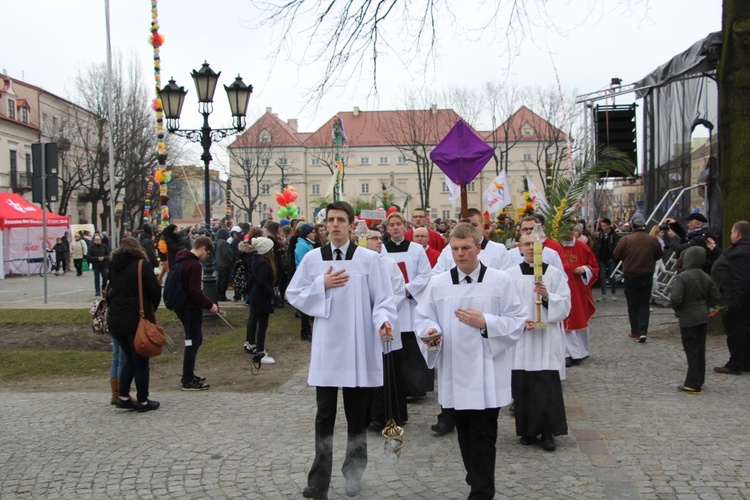 Niedziela Palmowa w Łowiczu, cz. II