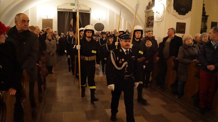 Wielki Piątek w łowickiej katedrze