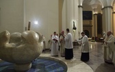 Rezurekcja w katedrze